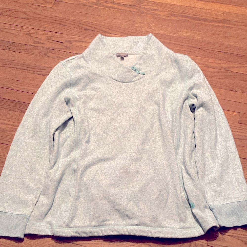 T by Talbots Green on Green Speck Button neckline Sweater with Kangaroo Pockets